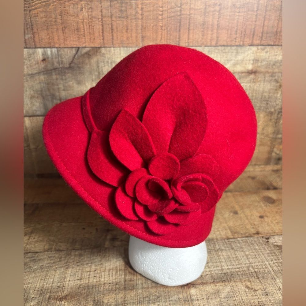 Red Wool Bucket Hat Fabric Flower One Size Nine West Retro Feminine NWOT